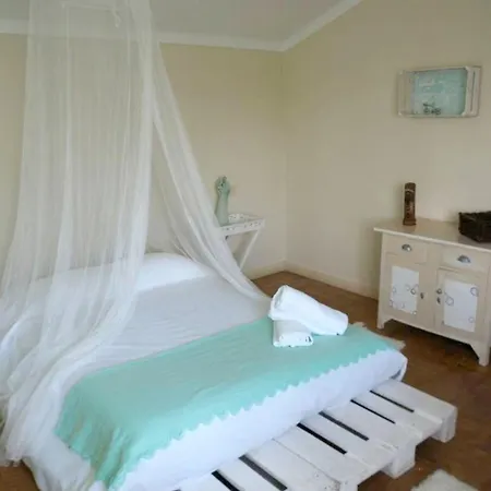 With 6 Bedrooms In Brejos De Azeitao, With Wonderful Mountain View, Private Pool, Enclosed Garden - 12 Km From The Beach Villa *