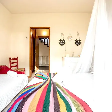 With 6 Bedrooms In Brejos De Azeitao, With Wonderful Mountain View, Private Pool, Enclosed Garden - 12 Km From The Beach Villa