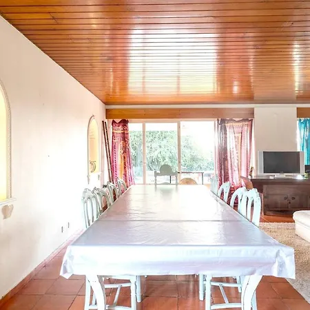 With 6 Bedrooms In Brejos De Azeitao, With Wonderful Mountain View, Private Pool, Enclosed Garden - 12 Km From The Beach Villa Camarate (Setubal)