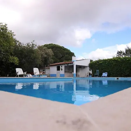 With 6 Bedrooms In Brejos De Azeitao, With Wonderful Mountain View, Private Pool, Enclosed Garden - 12 Km From The Beach Camarate (Setubal)