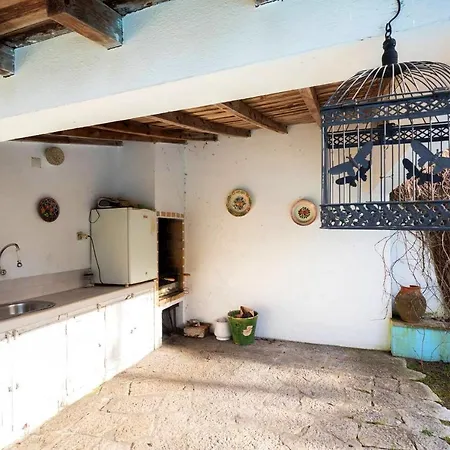With 6 Bedrooms In Brejos De Azeitao, With Wonderful Mountain View, Private Pool, Enclosed Garden - 12 Km From The Beach Villa Camarate (Setubal)