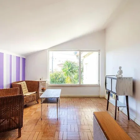 With 6 Bedrooms In Brejos De Azeitao, With Wonderful Mountain View, Private Pool, Enclosed Garden - 12 Km From The Beach Villa *
